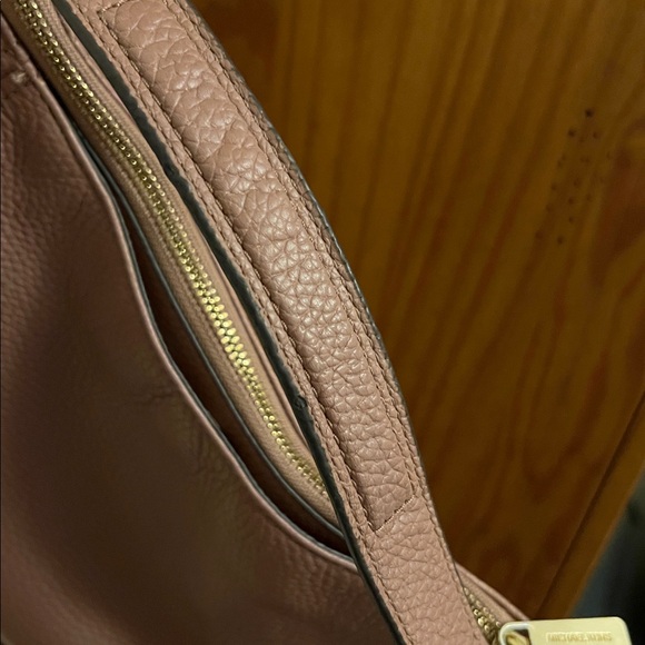 Michael Kors Leather Shoulder Bag - Picture 5 of 8